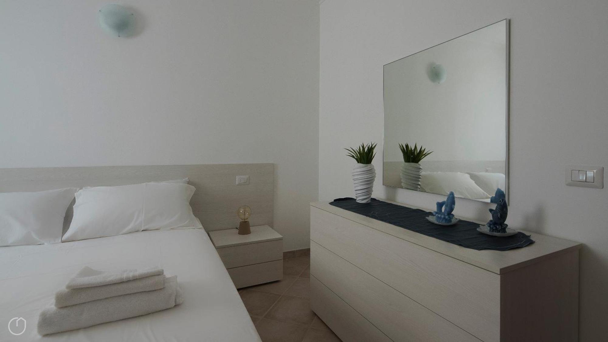 Welcomely - Xenia Boutique House Ольбия Экстерьер фото